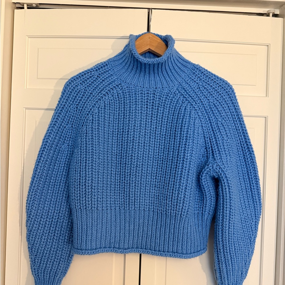 H&M Vibrant Cornflower Blue Chunky Knit Funnel-Neck Sweater Small